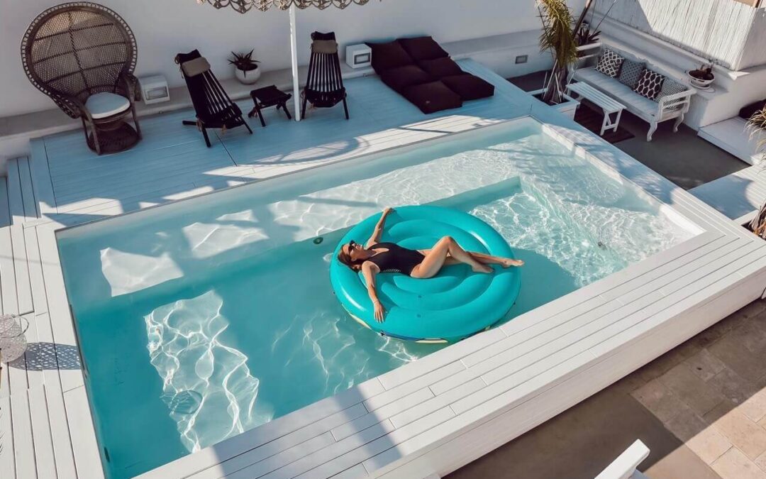 Monopoli – Luxusní suita v butikovém hotelu se střešním bazénem (adults only)